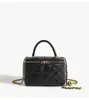 Bolso Pequeño Cuadrado con Cadena Acolchado Diamante Estilo Chanel 2026 Nuevo de Alta Gama Versátil Mini Bolsa Roja con Cierre de Bola Dorada Bolso de Hombro Único