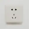 Enchufe de pared para proyecto tipo 86 de cinco orificios enchufe de interruptor panel blanco elegante oculto fabricantes mayoristas