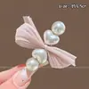 Pinza de Pato con Perla en Forma de Corazón y Pasador con Moño, Pinza Lateral de Alta Gama y Exquisita para Flequillo, Accesorio para el Cabello para Mujeres