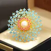 Broche Azul Galaxia Imitación Óxido de Turquesa Broche Geométrico de Perla de Agua Dulce de Alta Gama Lujo Ligero Chapado en Oro