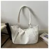 Bolsa de Bolinhas Grande Capacidade Estilo Relaxado para Mulheres 2026 Nova Bolsa de Ombro Casual para o Dia a Dia Bolsa Tote para Estudante de Faculdade