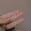 Pendientes Pequeños de Herradura en Forma de U para Mujer, Moderno Diseño de Nicho de Lujo Ligero, Estilo Ins, Pendientes Pequeños y Exquisitos al por Mayor