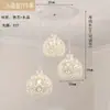Lámpara de Comedor Moderna Minimalista de Lujo Ligero Nórdica Creativa Lámpara Colgante Pequeña Lámpara Colgante de Tres Cabezas para Comedor Lámpara Personalizada para Cafetería de Cristal Rojo