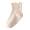 Calcetines plisados para niños, Calcetines antideslizantes para bebé, Lindos calcetines plisados de algodón con borde de lechuga, Calcetines cortos para bebé y niña pequeña