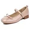 Novos Sapatos Femininos Exquisitos Estilo Francês Retrô 2025 Novos Sapatos Mary Jane de Couro Macio com Laço de Fada para Mulheres