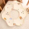 Babeiro impermeável de gaze com pétalas 360 graus rotativo toalha de baba para bebê algodão absorvente estampado de desenho animado
