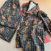 Pijama Retro Xadrez Ursinho Menina Primavera e Outono Manga Longa Calça Longa Conjunto de Duas Peças Alto Valor Estético Pode Ser Usado Fora de Casa Roupas