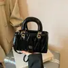 Bolso de mujer bordado de nicho de comercio exterior 2026 nuevo estilo de moda bolso cruzado versátil bolso de mano verano Bolso tote pequeño Lady Dior