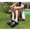 [Venta al por mayor de fábrica] Zuecos de suela gruesa de EVA para aumentar la altura para mujer, Zapatos de jardín de punta cerrada para verano, Antideslizantes, Dropshipping disponible