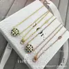 Pulsera Brújula Estrella Sol Luna Estrella de Ocho Puntas Oro V Artesanía Fina Nácar Blanco Marca D Chapado Grueso Oro de 18 Quilates Cadena para Clavícula Lujo Ligero