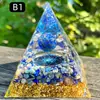 Pirâmide de bola de cristal natural de 8cm Ornamento de mesa de escritório europeu e americano Artesanato de pirâmide de resina para yoga e meditação