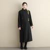 Nova Coleção Outono e Inverno: Robe de Algodão com Fivela Prateada, Estilo Melhorado de Comprimento Médio com Bordado de Fio Dourado, Gola Alta, Casaco de Algodão de Manga Longa