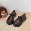 Sapatos Femininos Pequenos de Couro com Cadarço Modernos 2026 Outono/Inverno Novos Sola Grossa Versáteis Estilo Academia Britânica Retro Mocassins JK