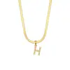 Joyería Popular Transfronteriza Europea y Americana con Colgante de Letra para Mujer Acero Inoxidable Chapado en Oro de 18 Quilates Cadena de Serpiente Plana Collar con Letra de Perla