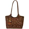 Terciopelo Coreano Japonés Exquisito para Mujer Gran Capacidad Moda 2026 Estampado de Leopardo Bolso de Hombro de Mano Otoño Nuevo Bolso Tote de Gamuza Retro