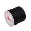 Fio para ensartar miçangas é prático e fácil de usar para trabalhos manuais com miçangas