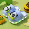 Nuevos y lindos zuecos de dibujos animados de helicóptero con suelas suaves e luces para niños, zapatillas versátiles ligeras de EVA para exteriores