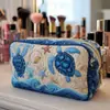 Bolsa de maquillaje acolchada de mano con tortugas marinas y estrellas de mar transfronterizas, bolsa multifuncional, impresión digital, directo del fabricante