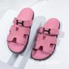 2025 Verano Versión Alta Famoso de Internet Zapatillas de Segundo Tío Moda Casual Ropa de Exterior para Mujer Chanclas de una Tira con Suela Gruesa de Velcro Forma H