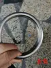 Estilo europeo tubo de acero inoxidable 304 anillo único Tai Nianhua barandilla de escalera valla accesorios decorativos para puerta y ventana de balcón antirrobo