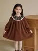 Vestido de Veludo Mdd para Meninas 2026 Primavera & Outono Estilo Coreano Estilo Retrô Renda Infantil Renda Manga Bufante Vestido Princesa