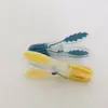 Clip de plástico de dos colores un paquete de 24 pinzas para secar a prueba de viento ropa fija a prueba de viento para el hogar