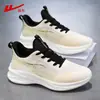 Sapatos Warrior sapatos masculinos 2026 verão novos sapatos casuais sapatos esportivos respiráveis sapatos de corrida de malha masculinos calçados masculinos