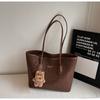 Bolsa de Ombro Retrô Transfronteiriça, Bolsa Tote Fashion de Grande Capacidade para Mulheres, Nova Tendência Outono/Inverno 2026 Bolsa de Ombro para o Dia a Dia