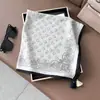 Bufanda Cuadrada Pequeña con Borlas y Estampado de Ponis de Nuevo Estilo, Bufanda de Cuello con Borlas de Moda, Bufanda Delgada para Mujer