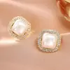 Pendientes de Perla Estilo Tweed Retro Francés Pendientes de Plata S925 de Alta Gama Pendientes Cuadrados Geométricos de Circonita Venta al por Mayor