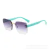 Nuevas Gafas de Sol Cuadradas de Moda Sin Marco y Borde Cortado Transfronterizas para Niños y Niñas, Protección Solar, Protección UV, Diseño Elegante y de Alta Gama para Sesiones de Fotos