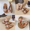 Chanclas Lindas y Conmovedoras para Mujer, Nuevo Estilo Verano 2025, Versátiles, Sencillas, Para Exteriores, Chanclas de Dedo Planas para Playa, Modernas