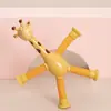 Juguete de jirafa retráctil con ventosa, jirafa extensible, juguete de descompresión, forma variada
