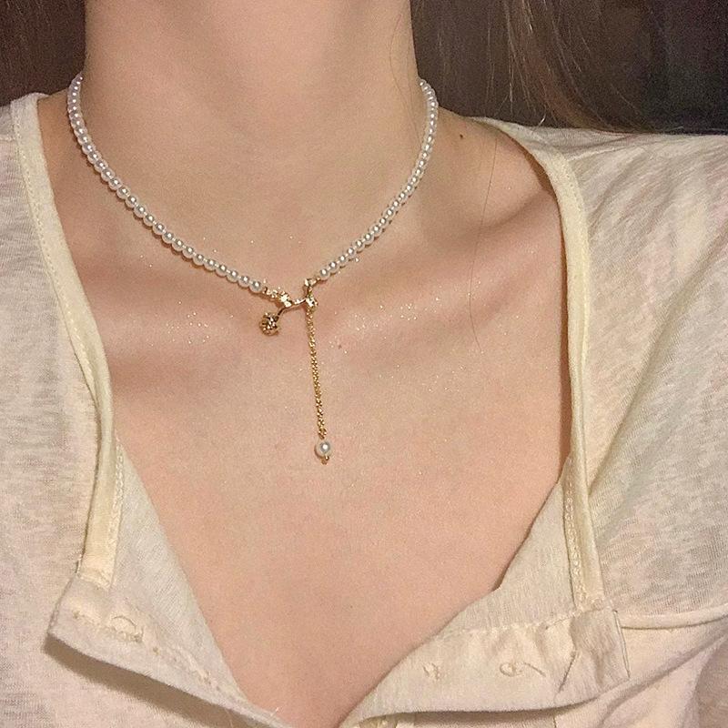 法式复古天然淡水珍珠项链女生高级感百搭玫瑰花吊坠choker锁骨链