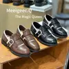 Versão em Couro Macio~Sapatos Brogue Florais em Couro para Mulheres, Couro de Cavalo, Estilo Britânico, Retrô, Bico Redondo, Salto Grosso, Sapatos Monk com Franjas