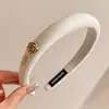 Diadema de Esponja Color Café Otoño Invierno para Mujer Estilo Coreano Uso Diario Versátil Diadema Alta para la Frente para Lavarse la Cara Atadura de Pelo Pinza para el Cabello