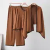 Traje de punto de moda transfronterizo para mujer, chal de moda casual para otoño e invierno, suéter de cuello en V, pantalones casuales de pierna ancha, conjunto de tres piezas moderno