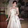 Vestido de Casamento Leve Cetim Sem Alças Elegante Francês Costas Abertas Vestido de Noite Estilo de Rua Fotografia de Viagem Sessão de Fotos Exame de Arte Apresentação Vestido de Banquete
