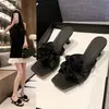 Sandalias de tacón alto florales color blanco roto estilo hada para mujer, calzado de verano para exteriores, combínalas con faldas, zapatillas elegantes de tacón fino, sandalias de estilo delicado