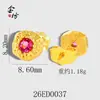 Aretes de latón chapado en oro color rosa rojo incrustados con pedrería textura plisada para mujer diseño de nicho de lujo ligero sentido de diseño versátiles en stock venta al por mayor