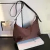 Bolso Cruzado Simple de Estilo Coreano de Nicho Tipo Bollo para Mujer 2025 Invierno Nuevo Bolso de Hombro Cruzado de Lujo Ligero con Empalme