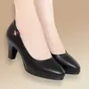 2026 Sapatos de Mãe Estilo Versátil da Moda Couro Macio Salto Fino Solado Macio Sapatos Individuais Femininos Sapatos Femininos de Primavera e Outono Sapatos de Couro Confortáveis