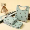 Pijama infantil com forro de fleece, espessado, estampa de desenho animado, e roupa de casa, conjunto de roupa íntima térmica para meninos e meninas