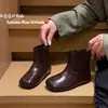 Nova Coleção Outono/Inverno 2026 QQO Kids: Botas de Tornozelo Simples Bico Diviso Retro para Meninas, Botas de Couro Estilo Coreano