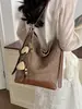 Bolso Tejido para Viajes Diarios 2026 Nuevo Estilo de Verano Bolso Tote Alto Valor Estético Bloqueo de Color Nicho Retro Bolso Cruzado al Hombro Debajo del Brazo
