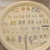 Novos Brincos de Moda de Alta Qualidade para Mulheres 2026, Brincos Elegantes Versáteis Estilo Ins com Senso de Design, Brincos de Luxo Leve e Simples