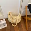 Bolso Texturizado de Alta Gama para Mujer con Gran Capacidad, Nuevo Bolso Cruzado de Diseño de Nicho Primavera/Verano 2026, Bolso Tipo Dumpling Vintage para el Día a Día