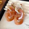 Pendientes de Cadena Irregular con Borla de Acrílico Aguja de Plata Pendientes Exagerados Creativos Europeos y Americanos Pendientes de Nicho de Gama Alta para Mujeres