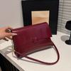 2025 Nova Moda Outono Bolsa Feminina Design de Nicho Bolsa Quadrada Pequena Transversal Feminina Bolsa de Ombro Elegante de Alta Qualidade Tendência
