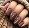 Colección Transfronteriza Nueva de Gran Venta de Arte para Uñas Fresco y Hermoso, Uñas Postizas de Estilo Francés Sencillo de Gama Alta con Flores Pequeñas en Forma de Corazón al por Mayor